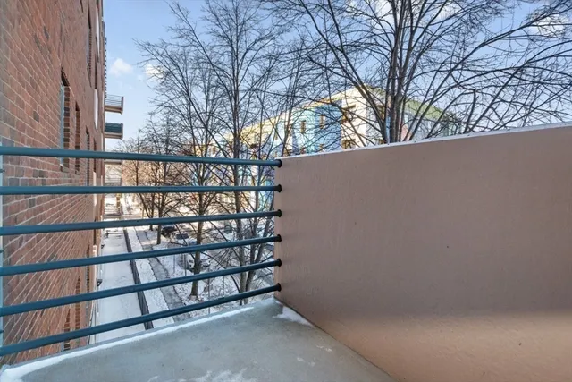 $400,000 | 165 Cottage Street, Unit 410, Chelsea, MA 02150