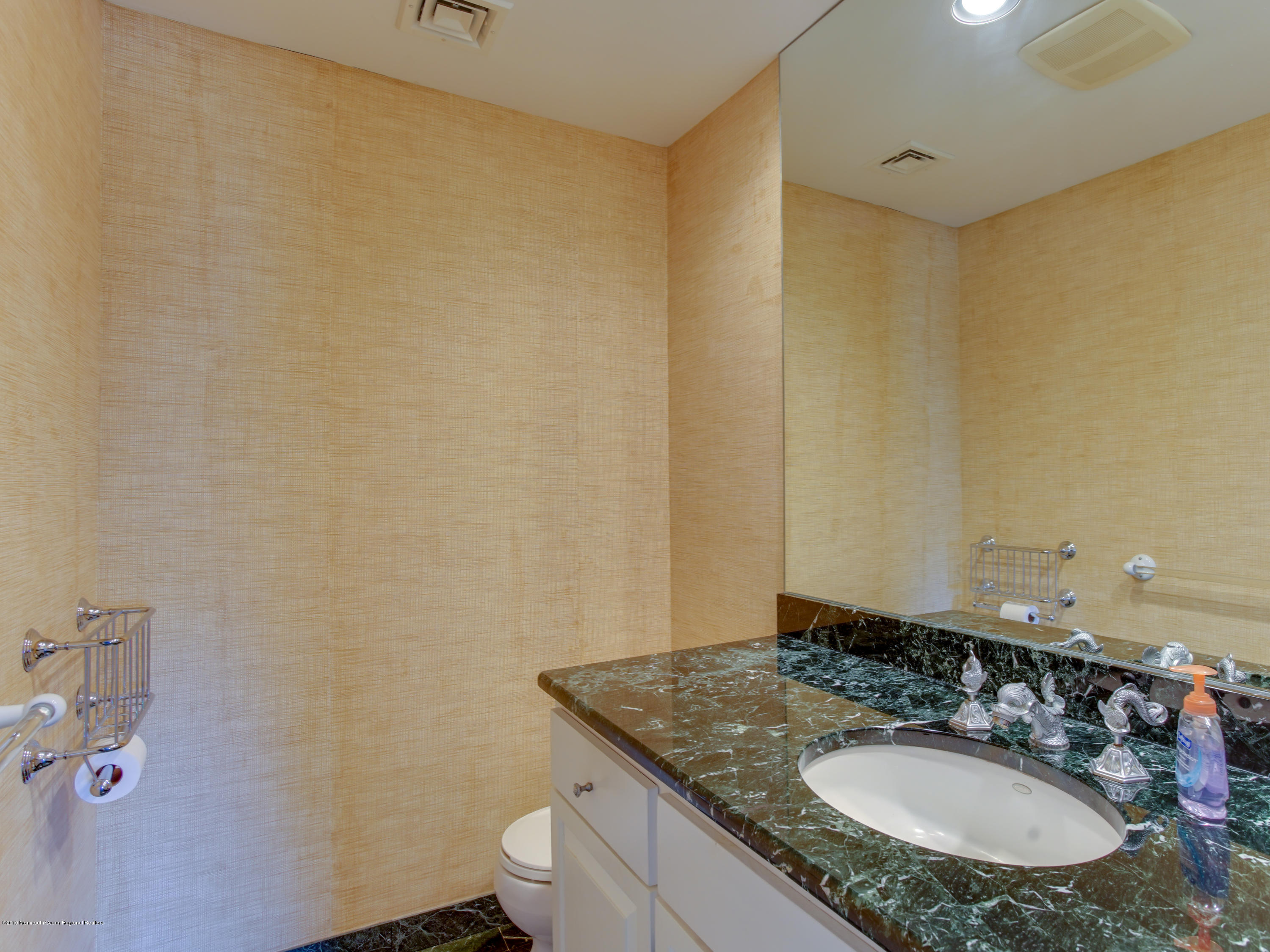 79 Bay Point Harbour Point Pleasant, NJ 08742 - Photo 13 of 34 dsc05168-dsc05170