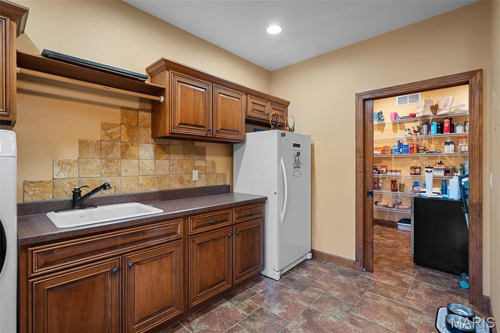 141 West Hickory Ridge Road Steelville, MO 65565 - Photo 25 of 77