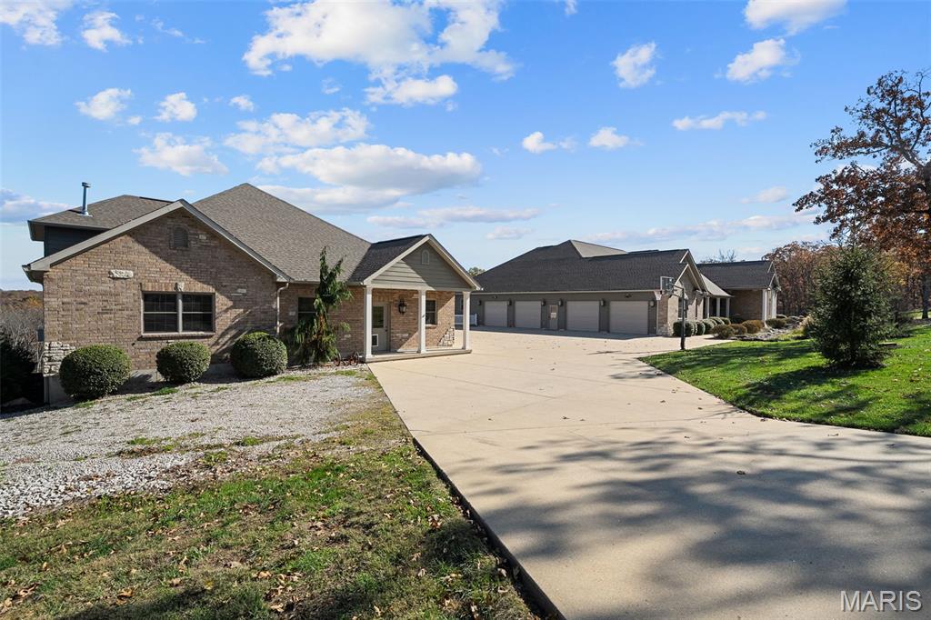 141 West Hickory Ridge Road Steelville, MO 65565 - Photo 5 of 77