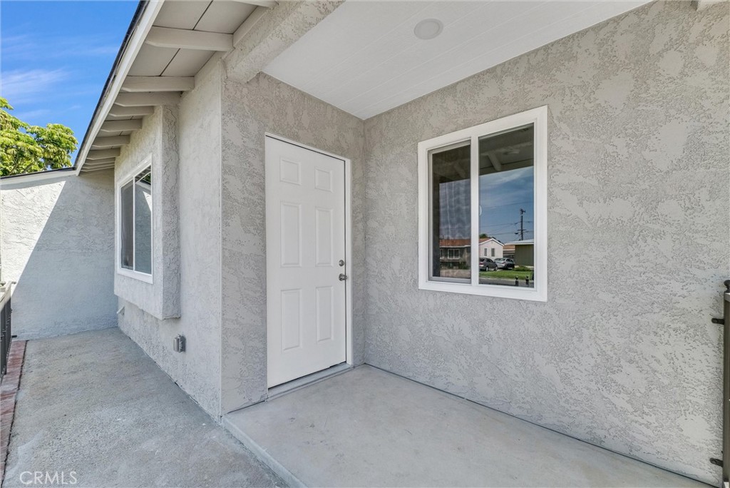 2264 Cogswell Road El Monte, CA 91732 - Photo 4 of 26 a view of a hallway with windows