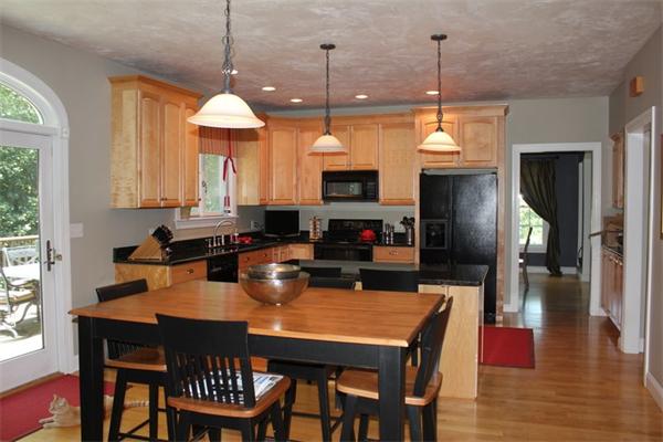 20 Teele Road Bolton, MA 01740 - Photo 6 of 30