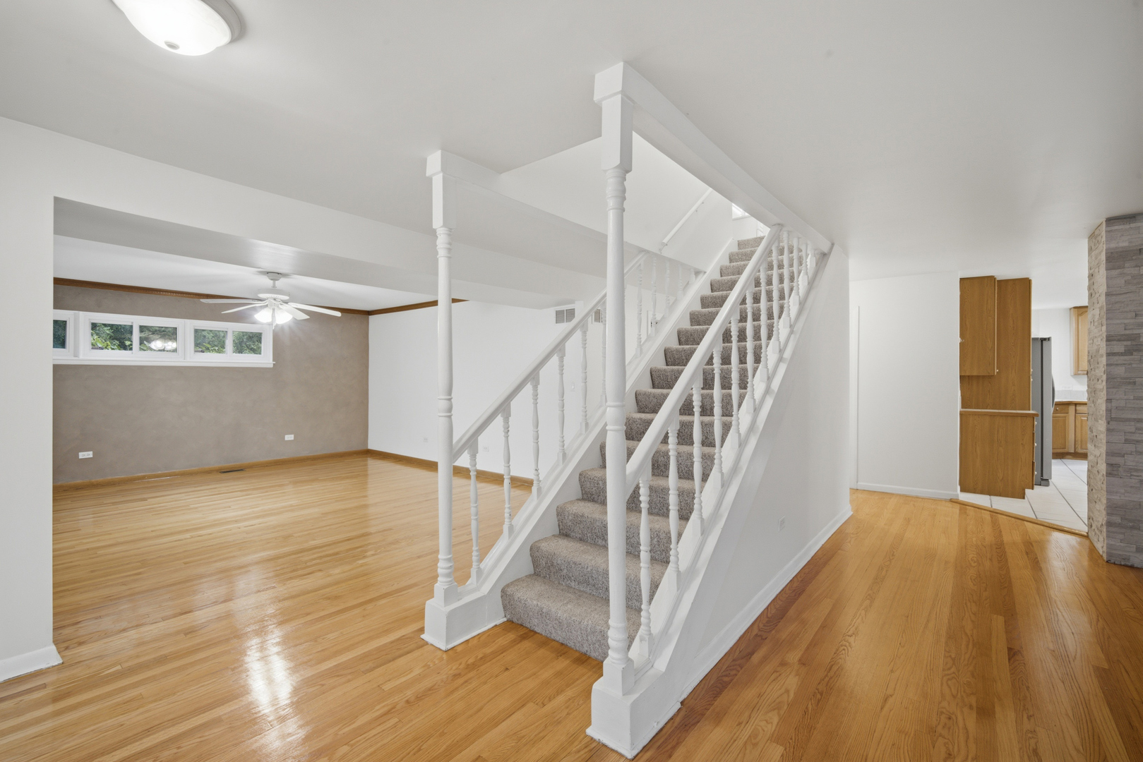 114 North Lancaster Street Mount Prospect, IL 60056 - Photo 2 of 29