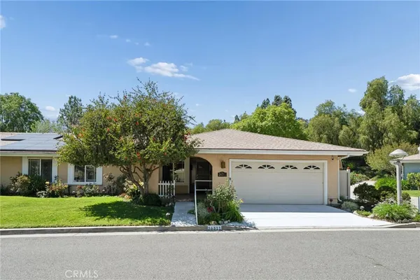 $575,000 | 26311 Green Terrace Drive, Newhall, CA 91321