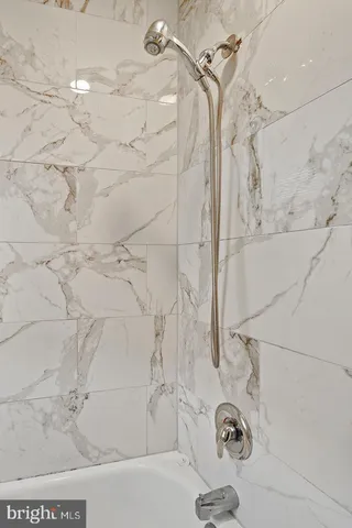 $1,450 | 305 9th Street, Unit 4, Laurel, MD 20707