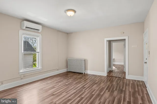 $1,450 | 305 9th Street, Unit 4, Laurel, MD 20707