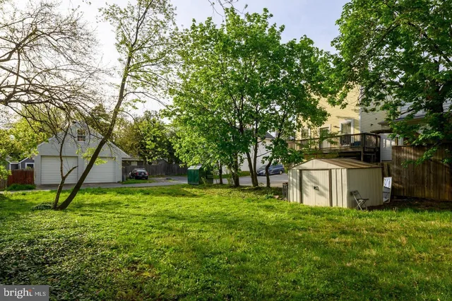 $1,450 | 305 9th Street, Unit 4, Laurel, MD 20707