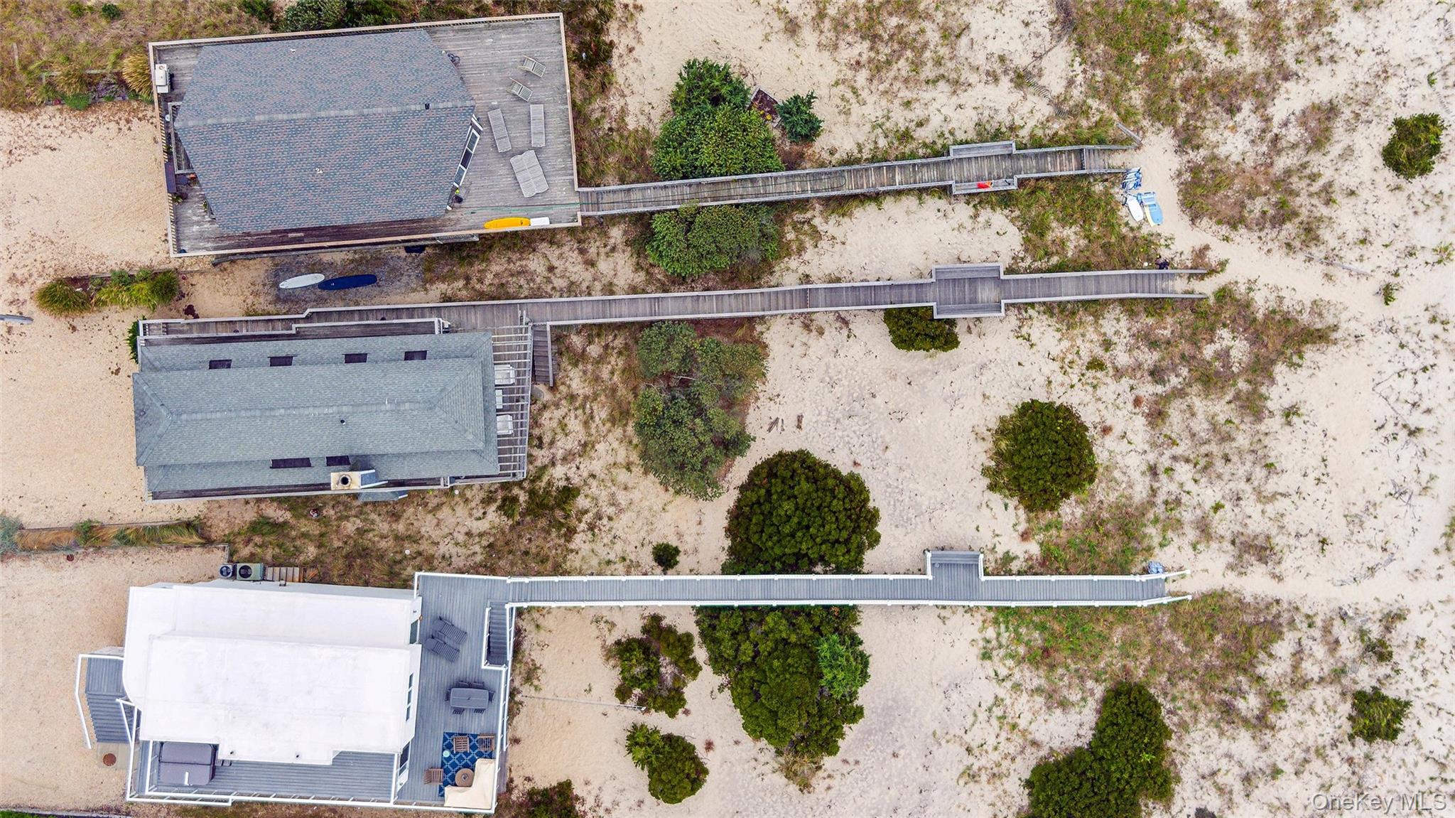 891 Dune Road West Hampton Dunes, NY 11978 - Photo 33 of 34