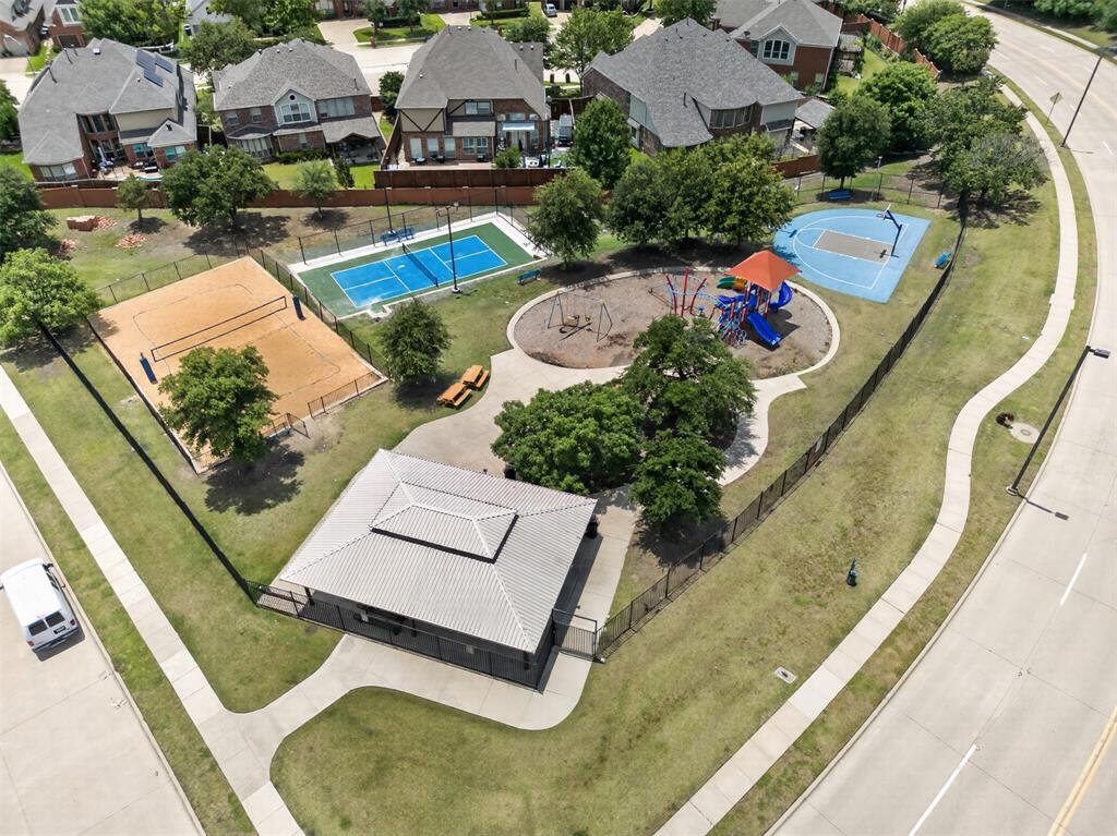 10115 Stone Harbor Way Irving, TX 75063 - Photo 11 of 40