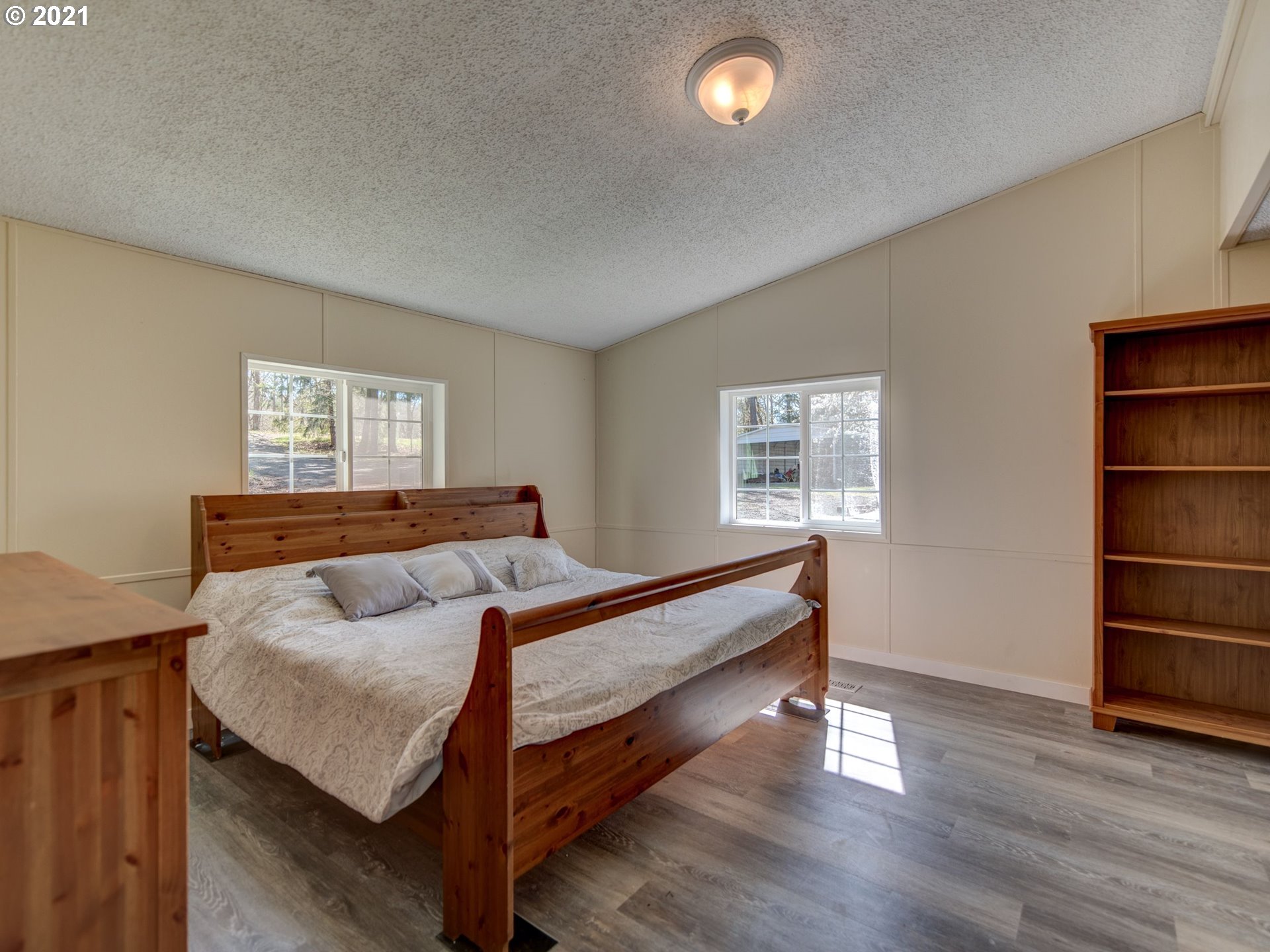 30633 Koinonia Road Eugene, OR 97405 - Photo 18 of 32 Gallery Image 18