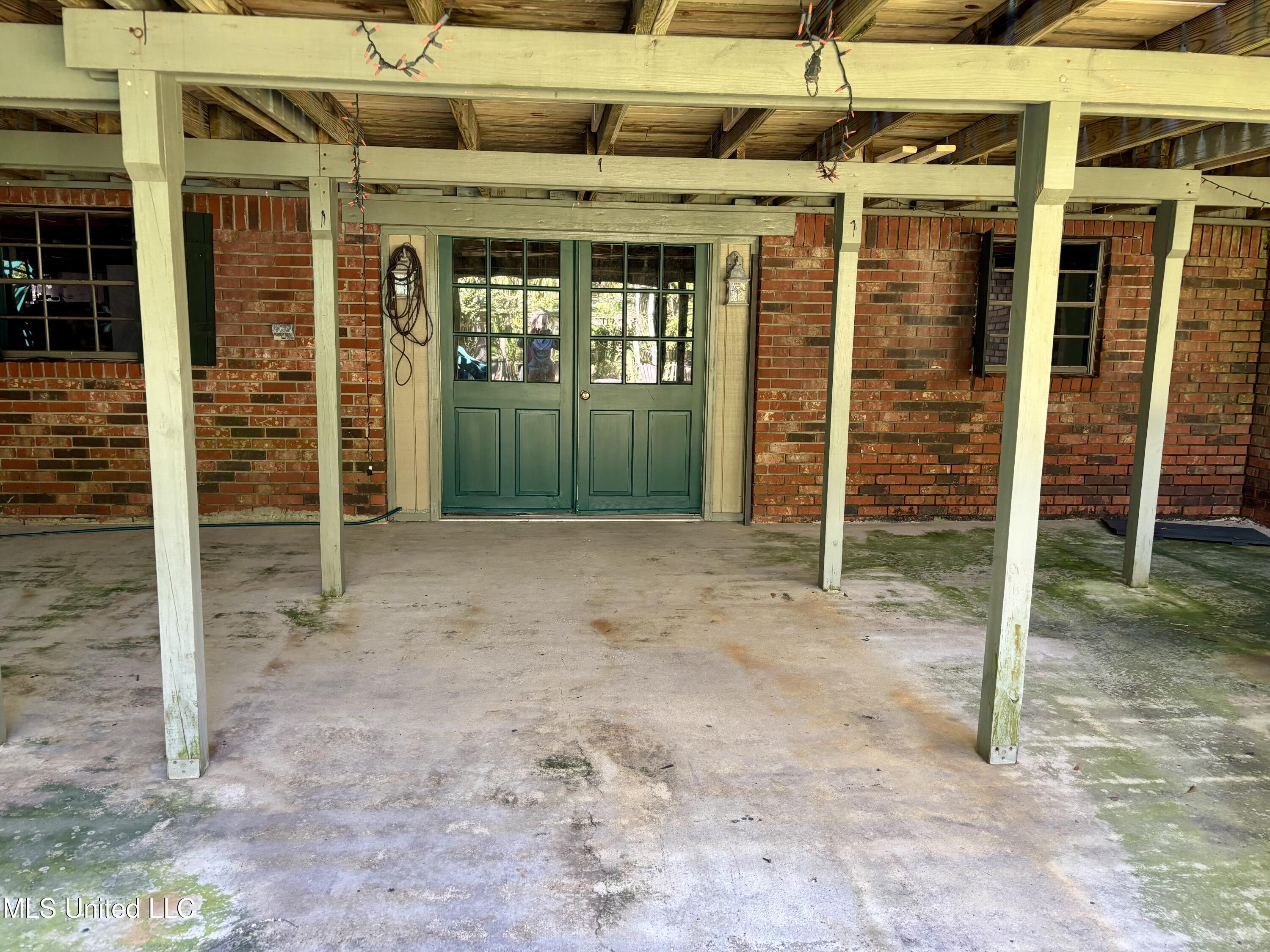 1316 Homestead Boulevard Gautier, MS 39553 - Photo 6 of 40 IMG_5602