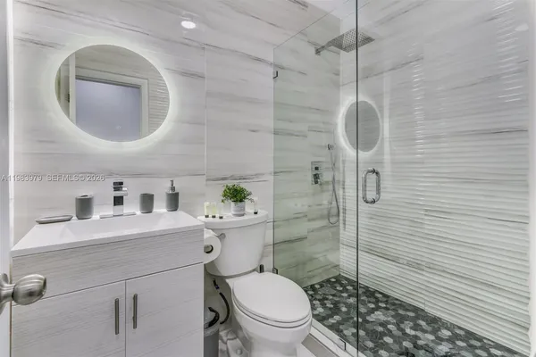 $3,200 | 980 West 45th Place, Unit 1, Hialeah, FL 33012