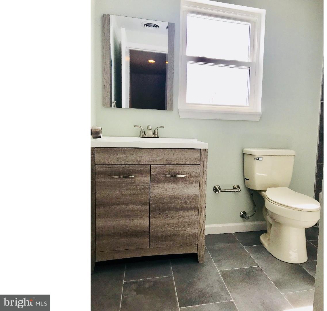 33 Idolstone Road Levittown, PA 19057 - Photo 9 of 11 Gallery Image 9