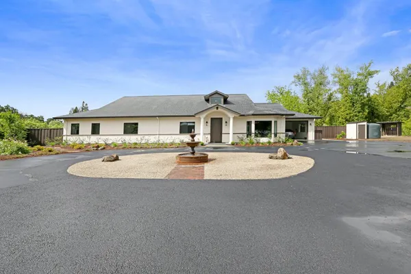 $1,999,000 | 695 Quietwater Road, Santa Rosa, CA 95404