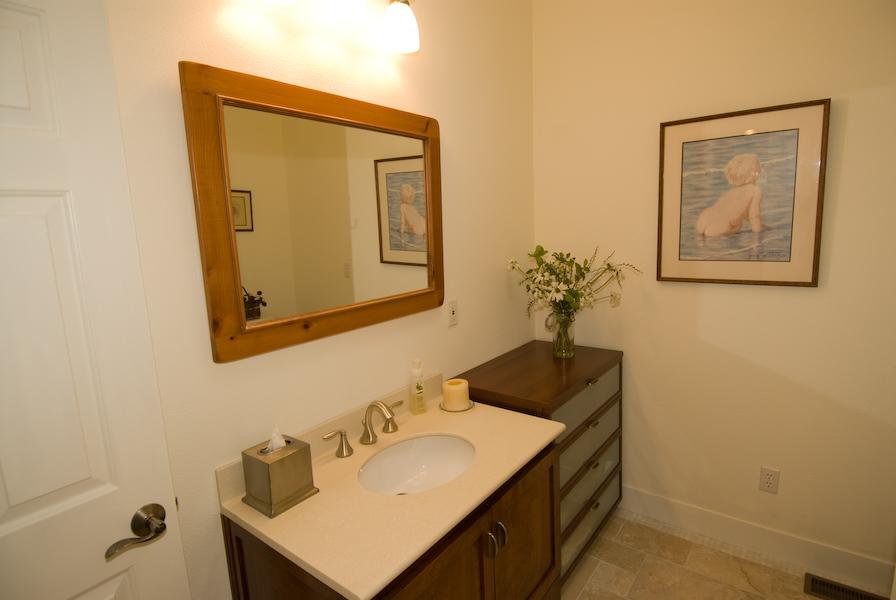 6760 Black Butte Road Shingletown, CA 96088 - Photo 29 of 39 Guest Bath