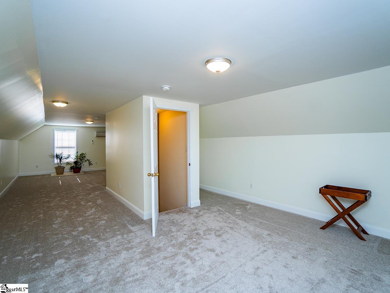 5558 Greenpond Road Gray Court, SC 29645 - Photo 31 of 36 Gallery Image 31