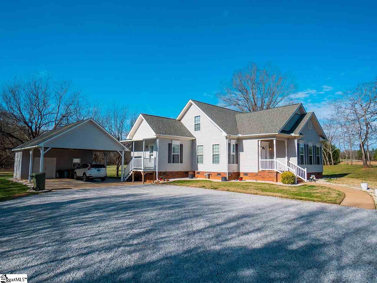 5558 Greenpond Road Gray Court, SC 29645 - Photo 5 of 36 Gallery Image 5