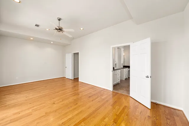 $2,950 | 1726 Stacy Falls, Houston, TX 77008