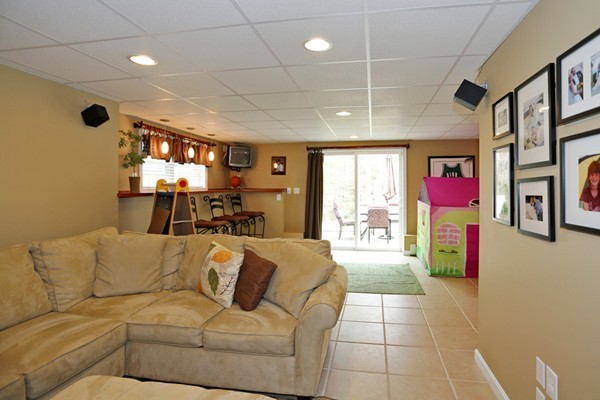 28 Woodruff Road Clinton, MA 01510 - Photo 17 of 24 Gallery Image 17