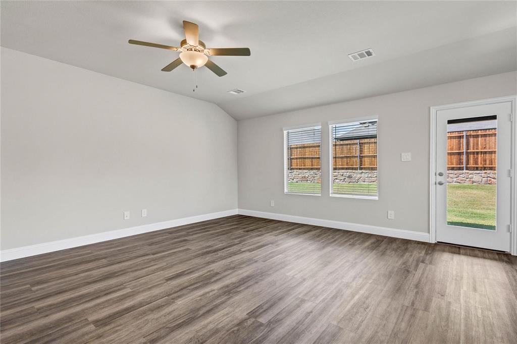 601 Weller Road McKinney, TX 75069 - Photo 5 of 12