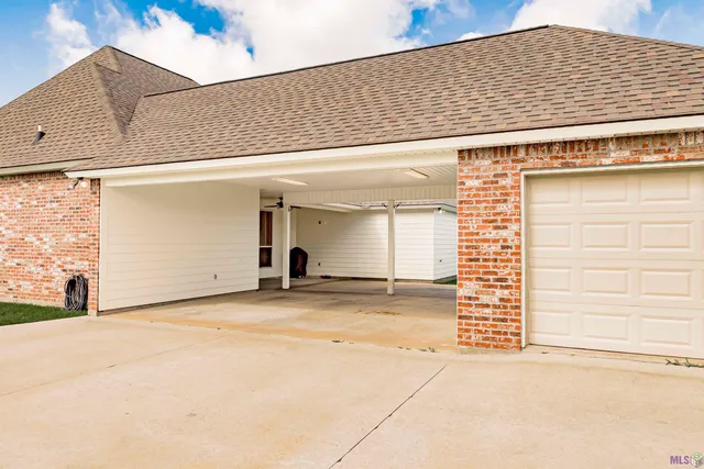 $352,900 | 105 Andrew Street, New Roads, LA 70760