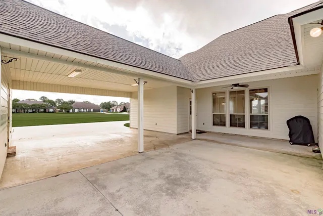 $352,900 | 105 Andrew Street, New Roads, LA 70760