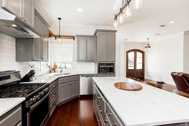 $352,900 | 105 Andrew Street, New Roads, LA 70760