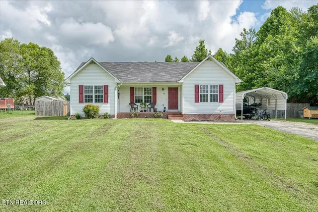 $285,000 | 6775 Thomas Twin Oak Road, Baxter, TN 38544