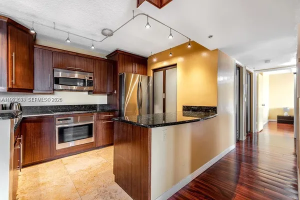 $2,850 | 19999 East Country Club Drive, Unit 1302, Aventura, FL 33180