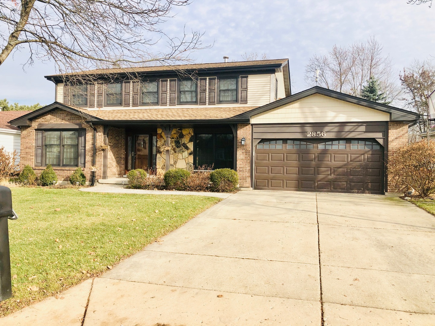 2856 Sun Valley Road Lisle, IL 60532 - Photo 1 of 32
