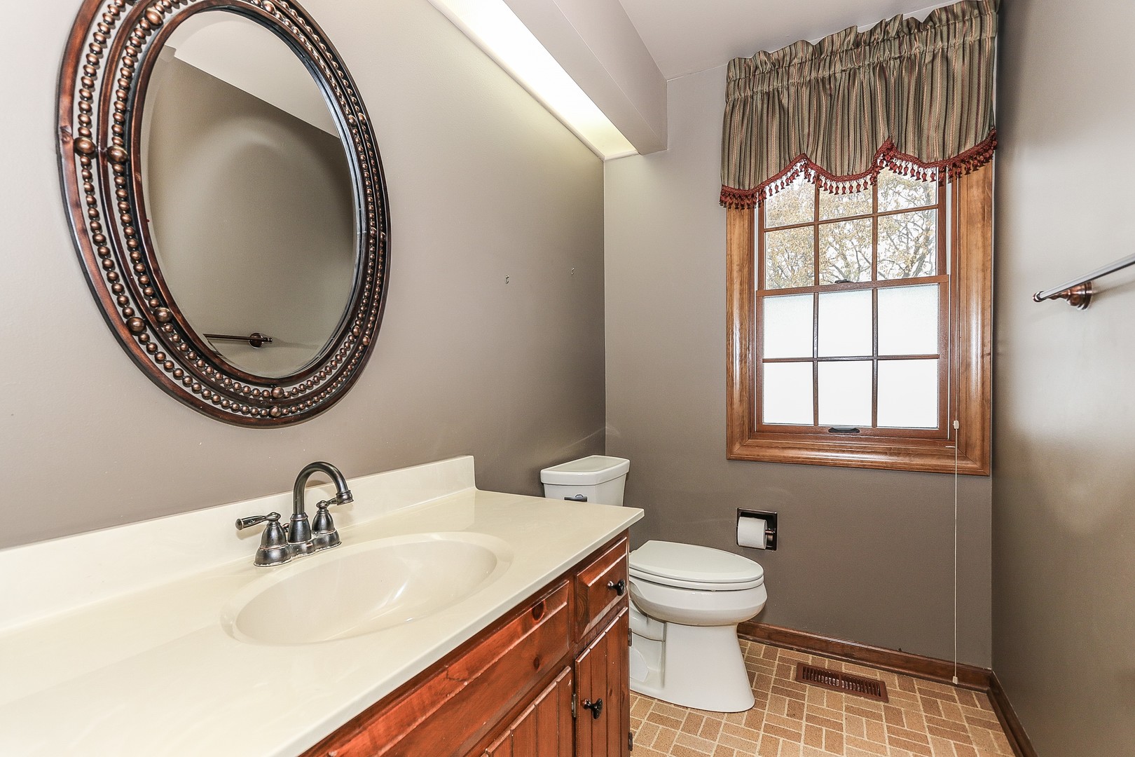 2856 Sun Valley Road Lisle, IL 60532 - Photo 18 of 32