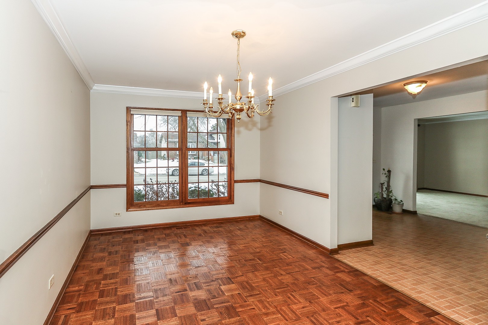 2856 Sun Valley Road Lisle, IL 60532 - Photo 7 of 32