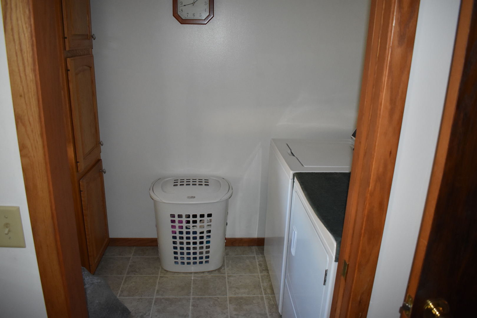 9898 East 1200 N Road Chenoa, IL 61726 - Photo 16 of 50 a view of an entryway with staircase