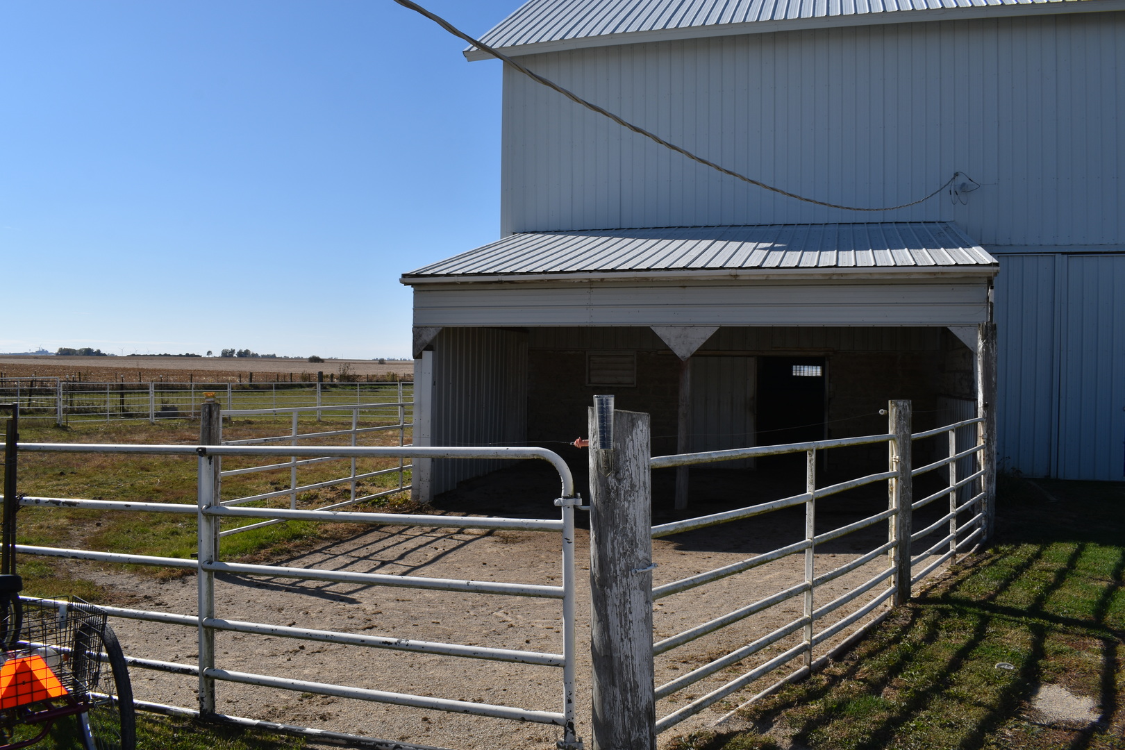 9898 East 1200 N Road Chenoa, IL 61726 - Photo 39 of 50 a view of an empty room