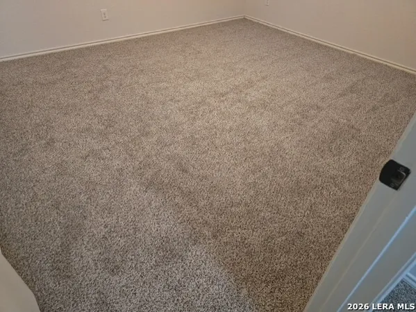 $1,595 | 7927 Horse Hollow, San Antonio, TX 78244