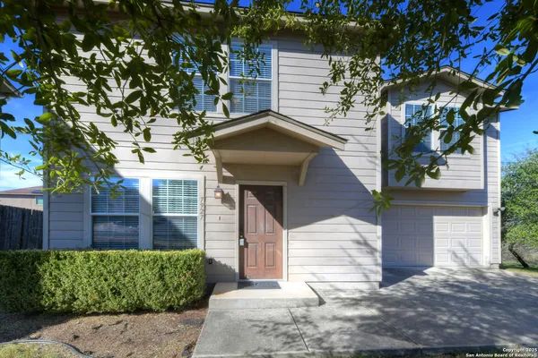 $1,595 | 7927 Horse Hollow, San Antonio, TX 78244