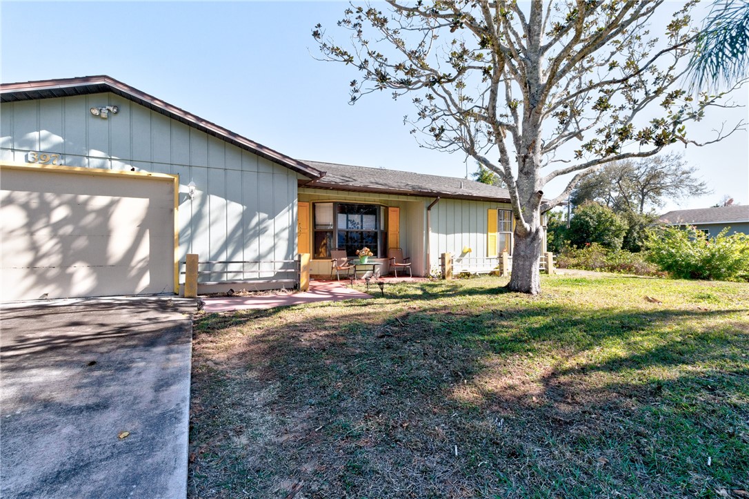 397 Warren Street Sebastian, FL 32958 - Photo 2 of 21