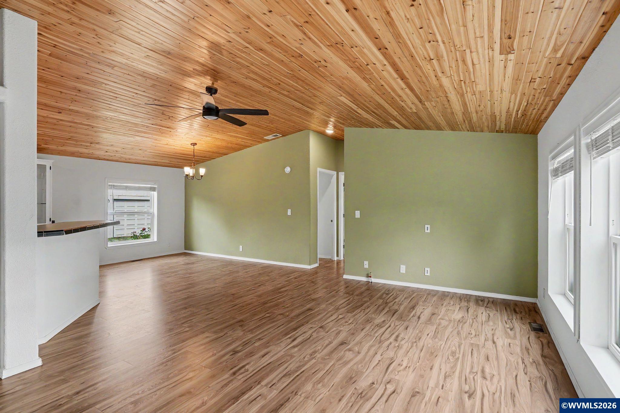 2255 Fuller Lane Lebanon, OR 97355 - Photo 10 of 36