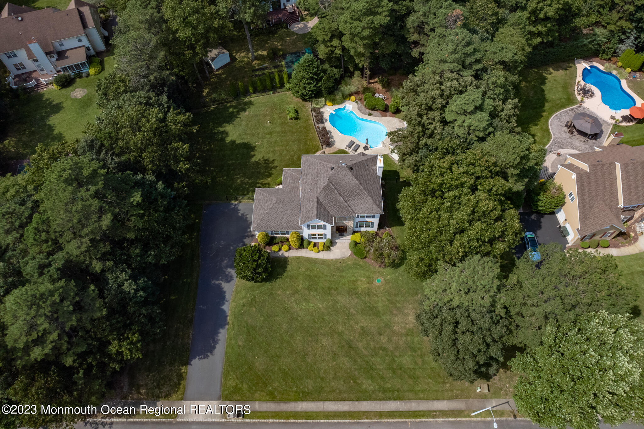 68 Erin Drive Jackson, NJ 08527 - Photo 37 of 40 an aerial view of a house with outdoor space