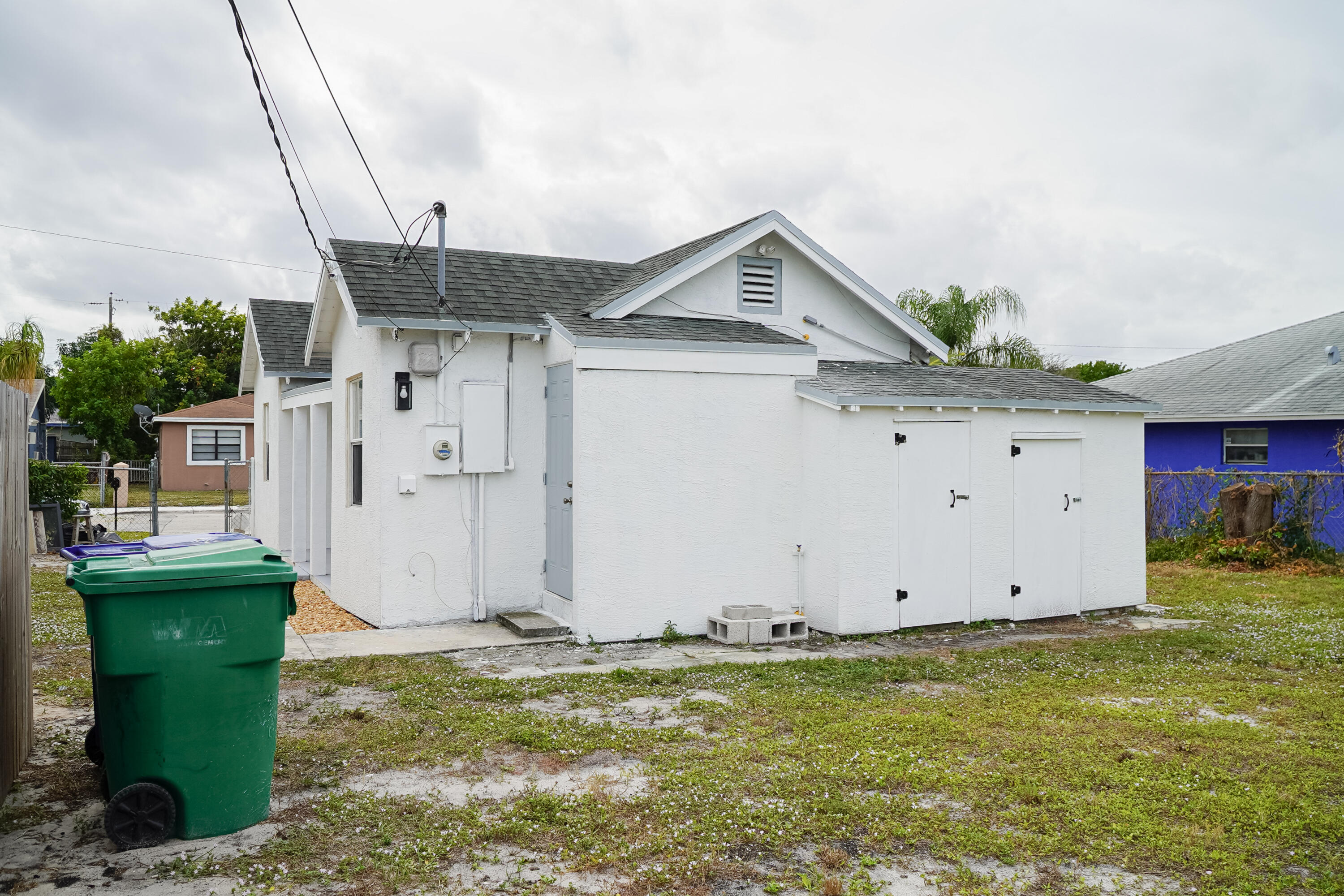 908 West 5th Street Riviera Beach, FL 33404 - Photo 16 of 40 DSC01576