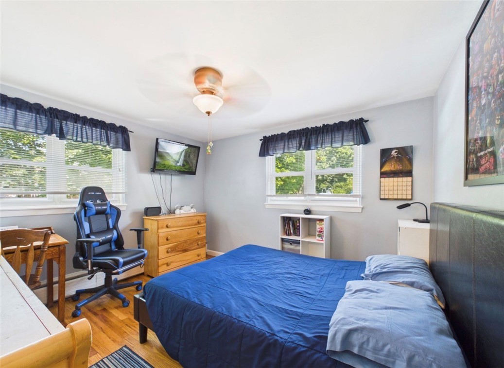 185 Vineyard Road Warwick, RI 02889 - Photo 17 of 20