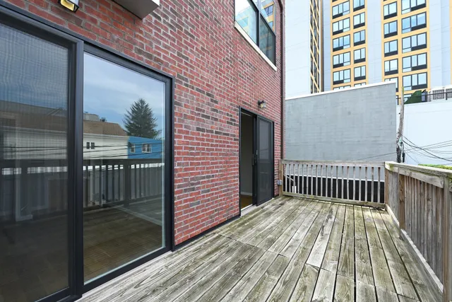 $1,600,000 | 295 Broadway, Bayonne, NJ 07002