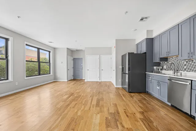 $1,600,000 | 295 Broadway, Bayonne, NJ 07002