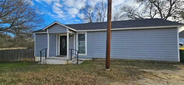 $175,000 | 508 Gathings Avenue, Covington, TX 76636