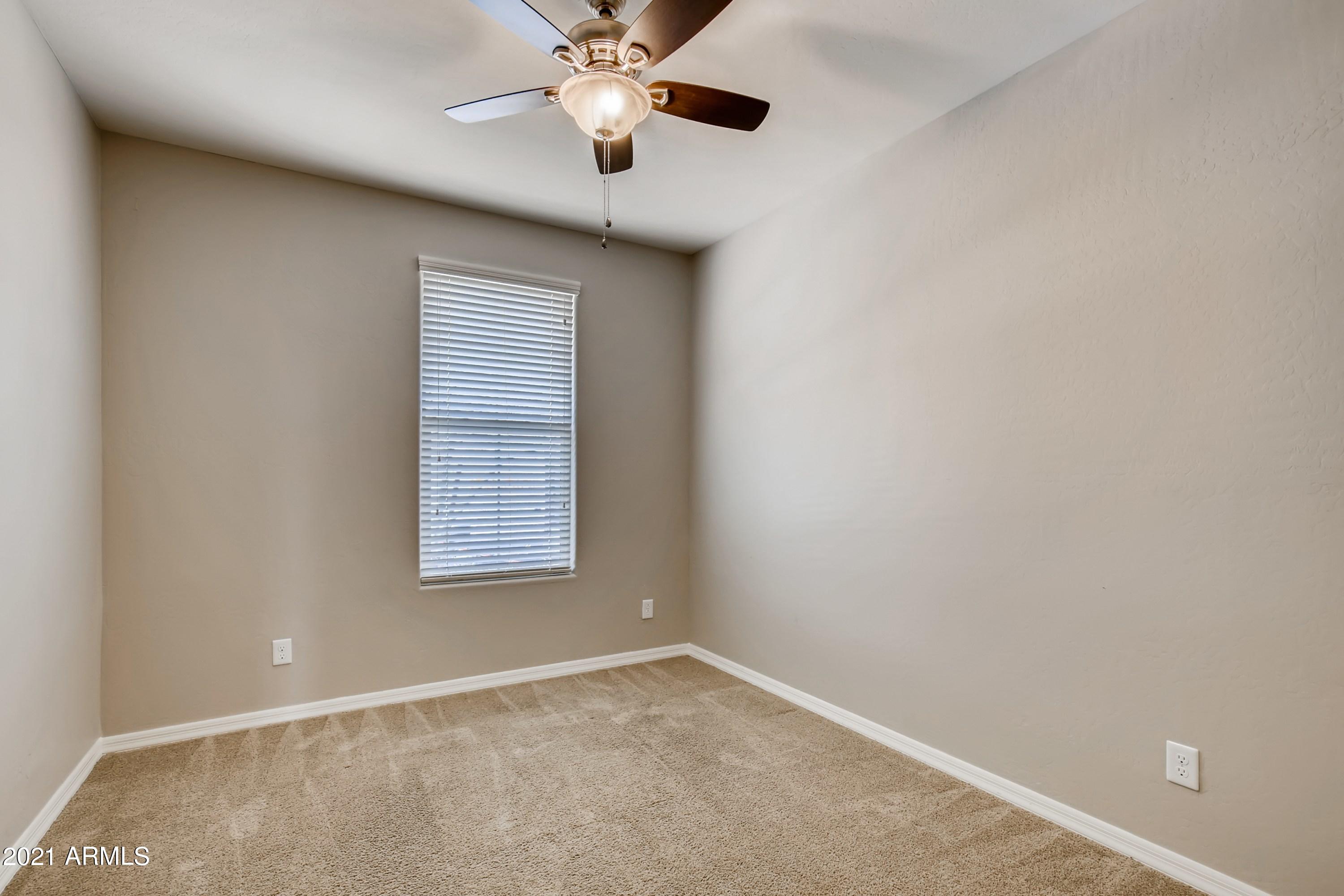 17735 West Sandy Road Goodyear, AZ 85338 - Photo 14 of 25 32 Bedroom