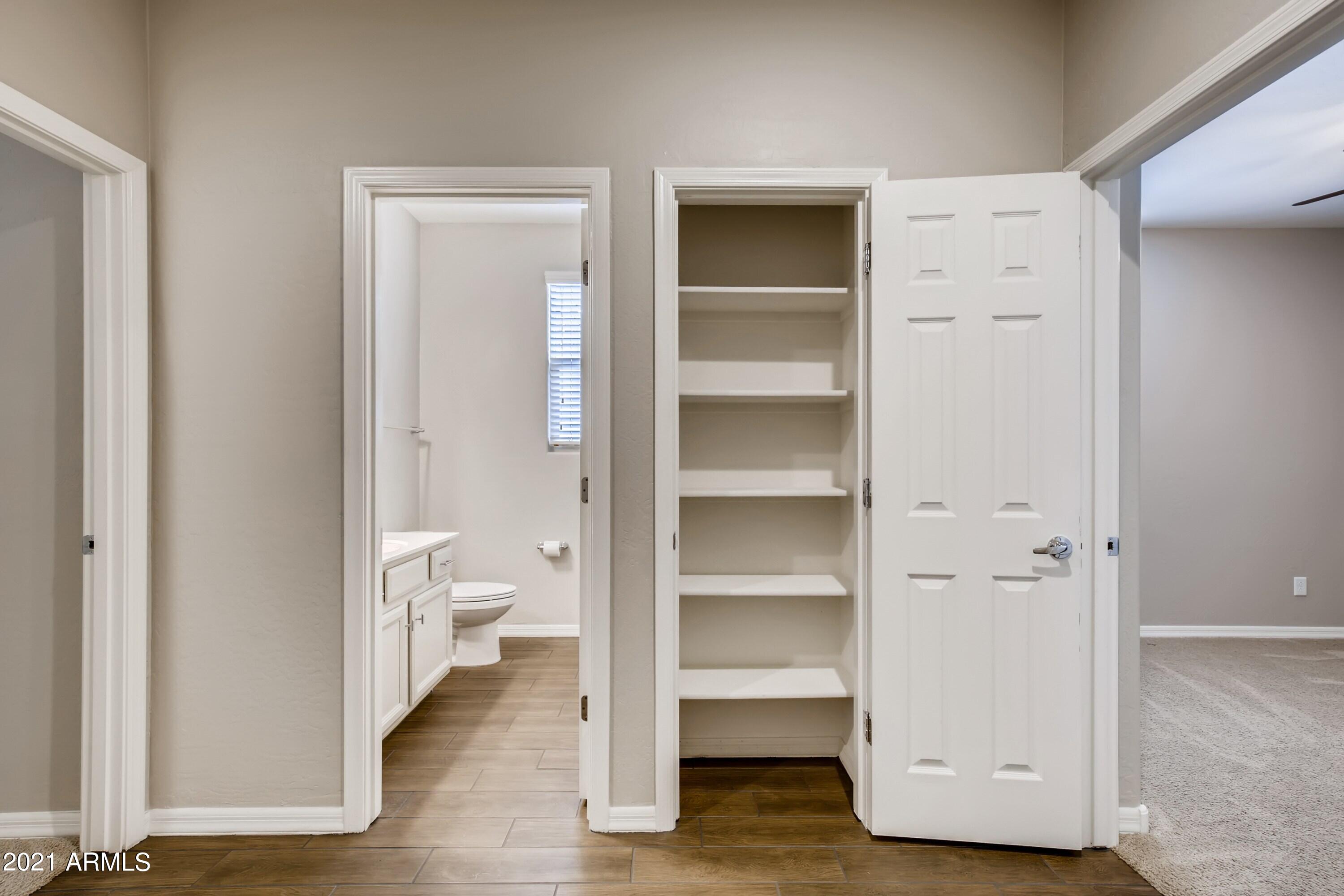 17735 West Sandy Road Goodyear, AZ 85338 - Photo 19 of 25 46 Hallway
