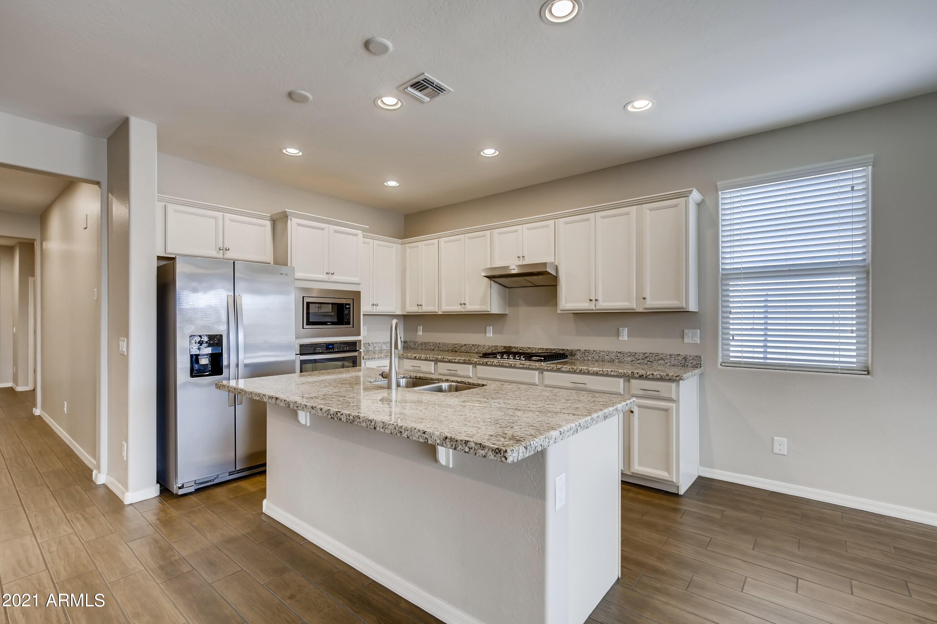 17735 West Sandy Road Goodyear, AZ 85338 - Photo 2 of 25 16 Kitchen