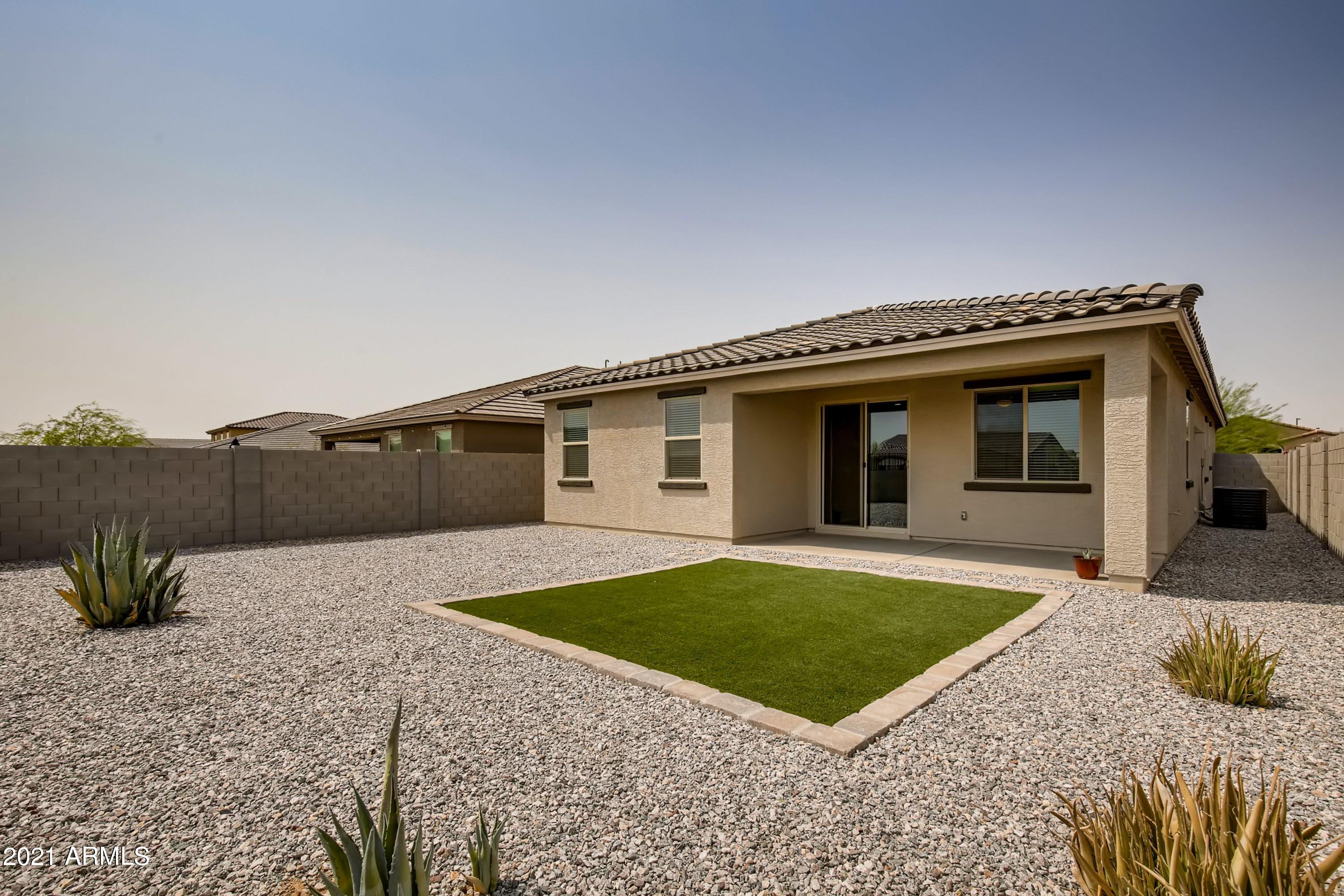17735 West Sandy Road Goodyear, AZ 85338 - Photo 23 of 25 53 Back Yard