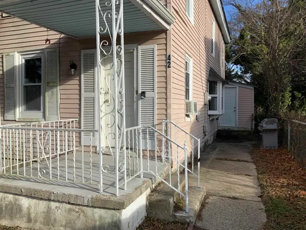 $2,050 | 42 East Greenfield Avenue, Pleasantville, NJ 08232