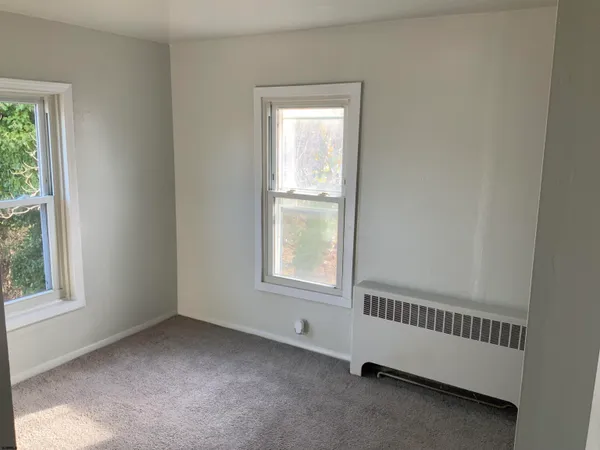 $2,050 | 42 East Greenfield Avenue, Pleasantville, NJ 08232